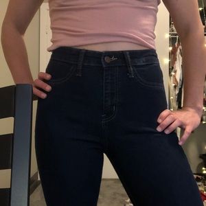 Skinny jeans dark wash